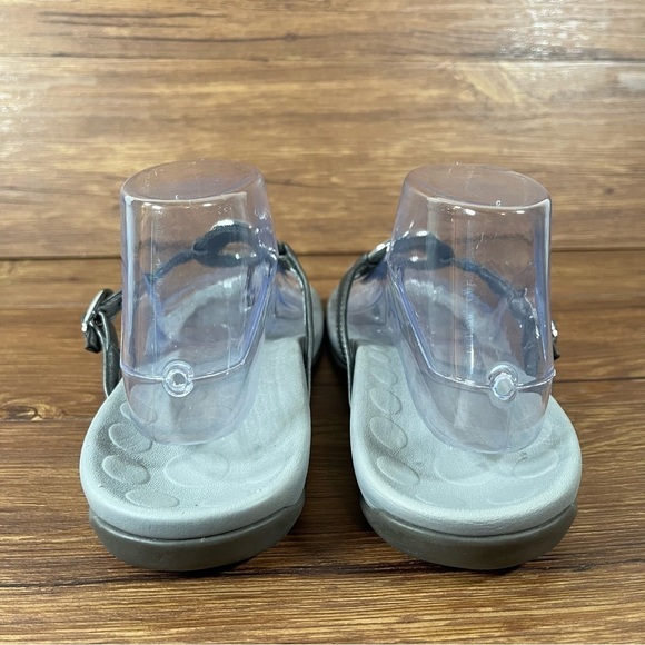 Orthaheel Yolanda Medallion Silver Flip Flops Sandals Women’s Size 9 Shoes - Picture 4 of 10